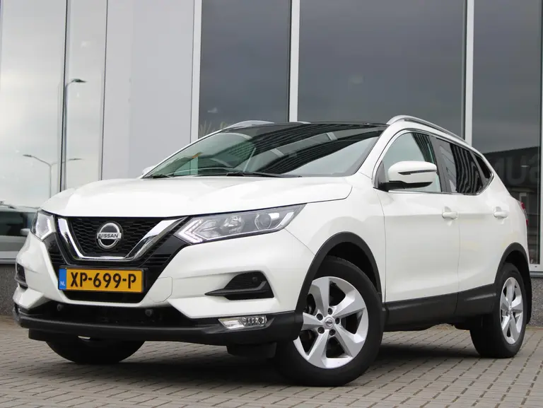 Nissan QASHQAI 1.2 N-Connecta Automaat Trekhaak, Panoramadak, Cruise en Climate Control, Achteruitrijcamera afbeelding 13