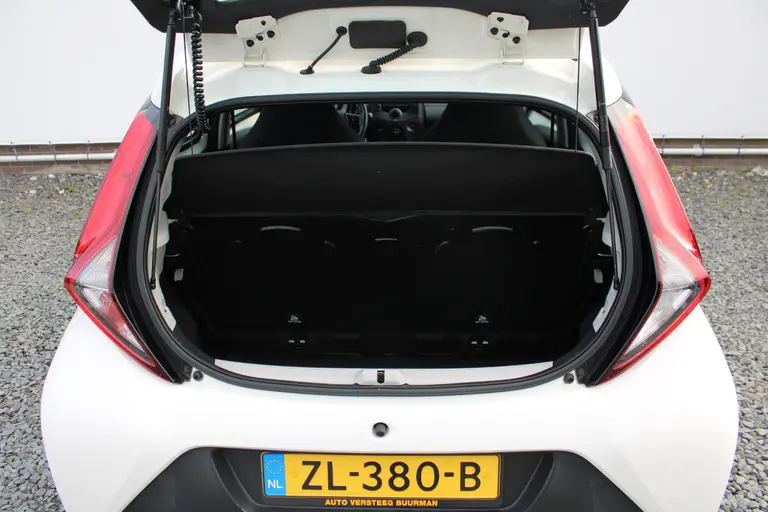 Toyota Aygo 1.0 VVT-i x-fun Bluetooth, Elektrische Ramen, Airco afbeelding 14