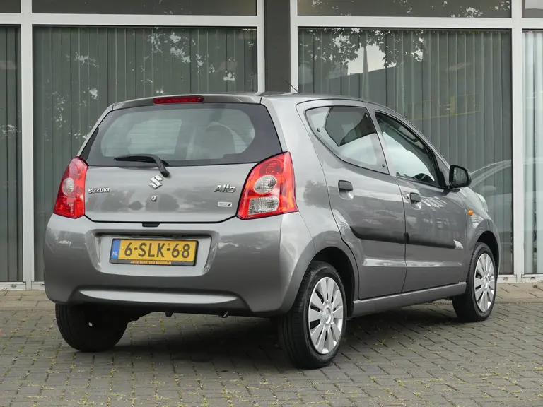 Suzuki Alto 1.0 Comfort EASSS Airconditioning, Stootlijsten, Centrale deurvergrendeling afbeelding 4