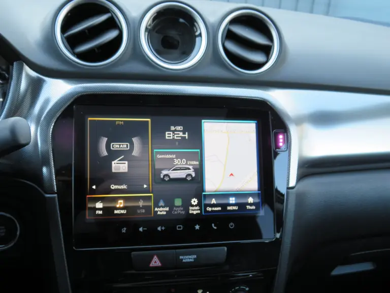 Suzuki Vitara 1.5 Hybrid Style, Automaat, Panoramadak, 6 jaar GARANTIE, Navigatie en Draadloos Applecarplay / Androidauto afbeelding 18