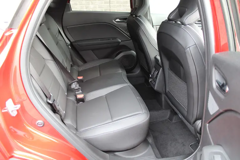 Mitsubishi ASX 1.6 HEV AT Instyle Google Navigatie, Park assist, Verw. voorruit, Harman Kardon Premium Audio, Schuifdak, afbeelding 43