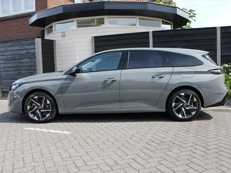 Peugeot 308 SW Allure Pack Business 1.6 HYbrid 180PK Automaat Navigatie, Camera achter, Parkeerhulp voor & achter, Keyless-Entry afbeelding 9