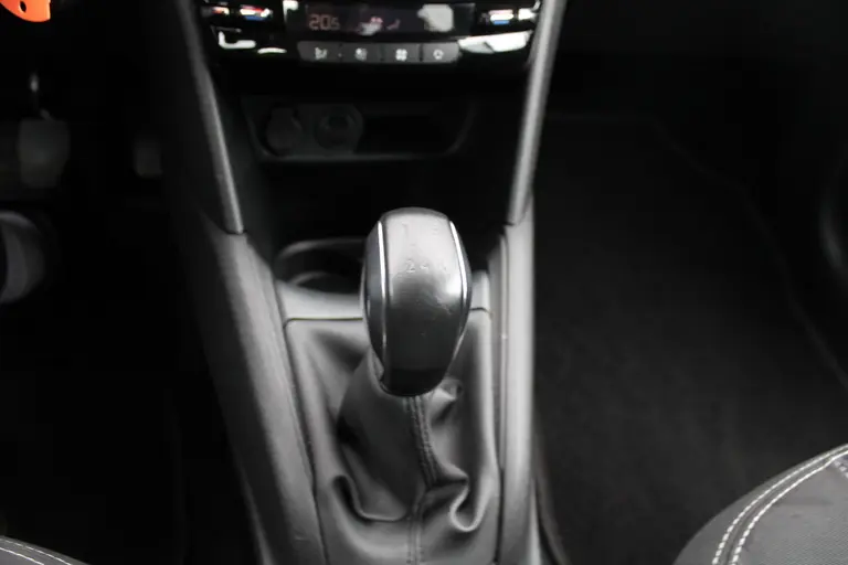 Peugeot 208 1.2 PureTech Allure afbeelding 28