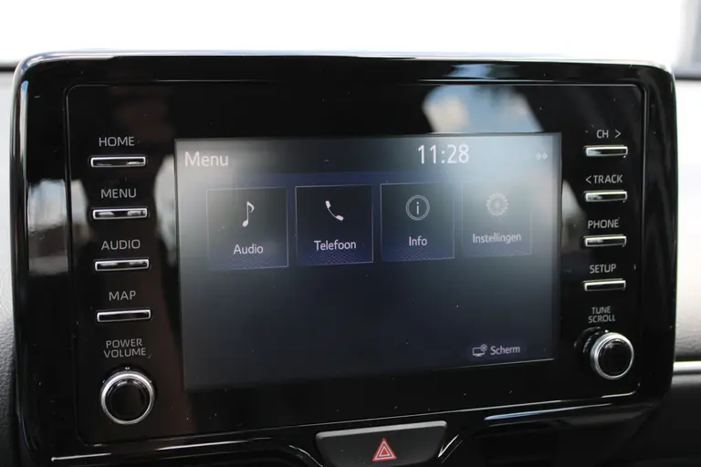 Toyota Yaris 1.0 VVT-i Active, Achteruitrijcamera, Carplay, Cruise control en Airco afbeelding 15