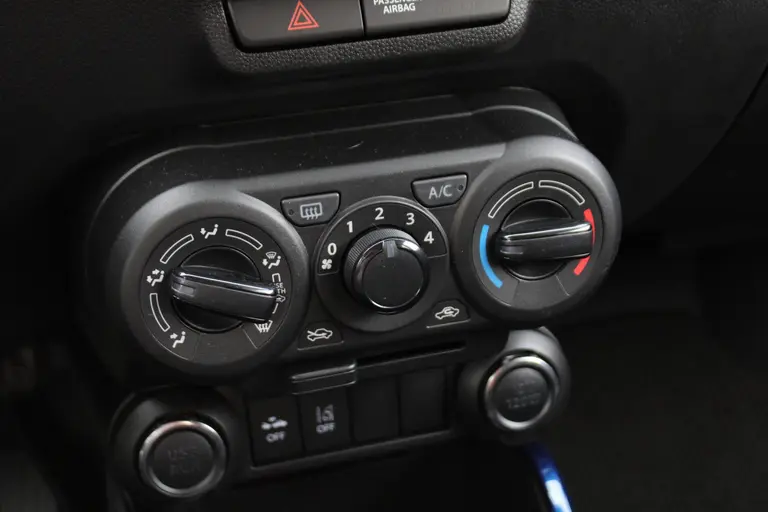 Suzuki Ignis 1.2 Smart Hybrid Select Automaat Achteruitrijcamera, Stoelverwarming, Airco, Bluetooth afbeelding 21