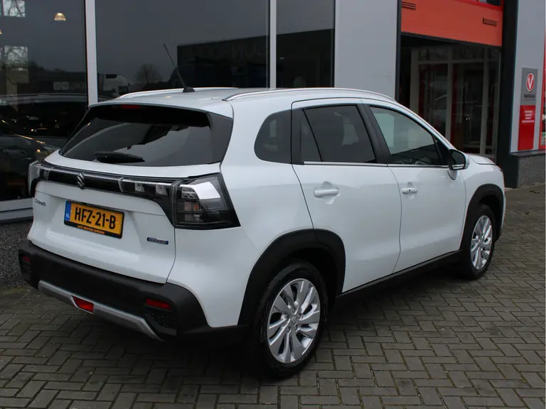 Suzuki S-Cross 1.4 Boosterjet Select Smart Hybrid Multimediasysteem, Adaptive cruise control, Climate control, Stoelverwarming, Parkeercamera afbeelding 4