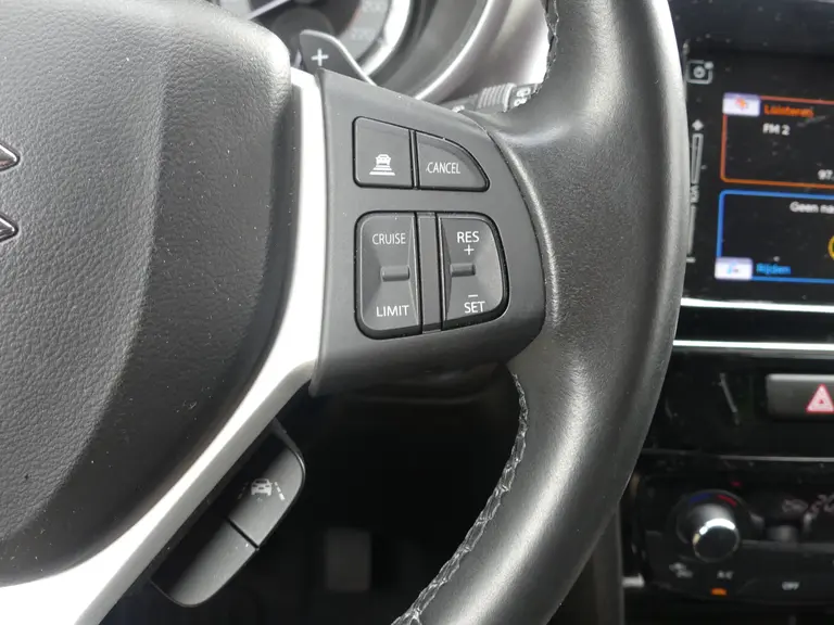 Suzuki Vitara 1.4 Boosterjet Select Smart Hybrid Automaat Trekhaak, Navigatie, Cruice & Climate control afbeelding 16