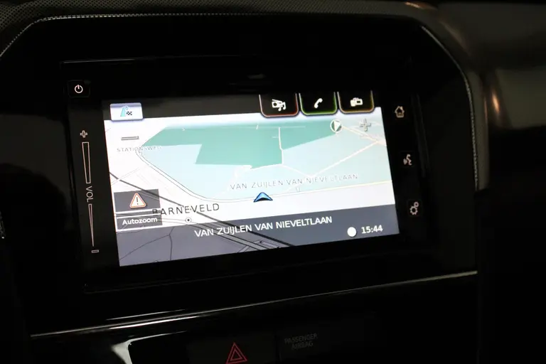 Suzuki Vitara 1.4 Boosterjet Style Smart Hybrid Navigatie, Parkeersensoren voor en achter, Stoelverwarming, Achteruitrijcamera afbeelding 26