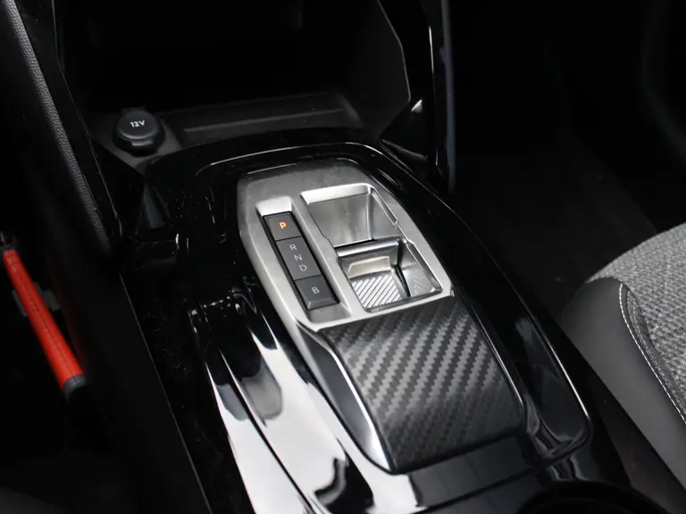 Peugeot e-208 Style 50 kWh 136PK Navigatie, Parkeersensoren voor & achter, Stoelverwarming, Led Koplampen afbeelding 28