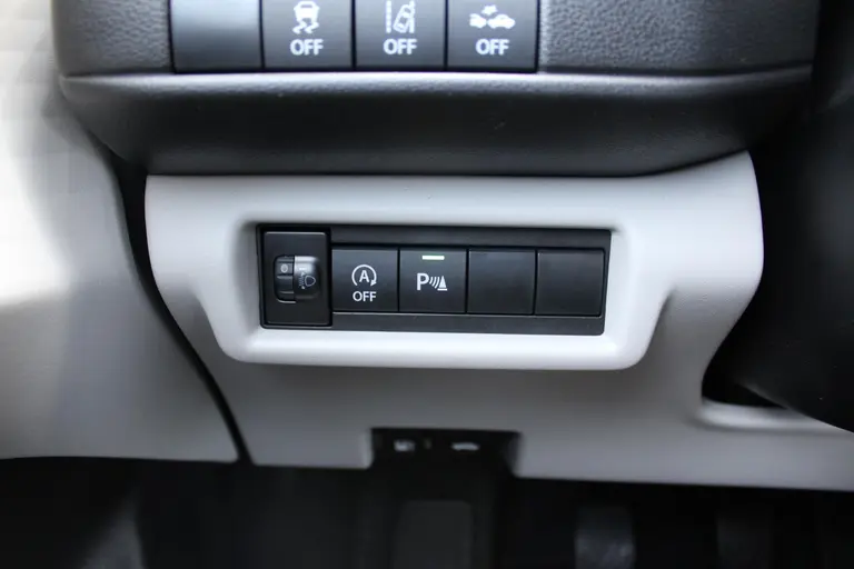 Suzuki Swift 1.2 Comfort Smart Hybrid NIEUW MET 6 JAAR GARANTIE! Navigatie, Achteruitrijcamera, Parkeersensoren Achter, Cruise Control Adaptief afbeelding 28