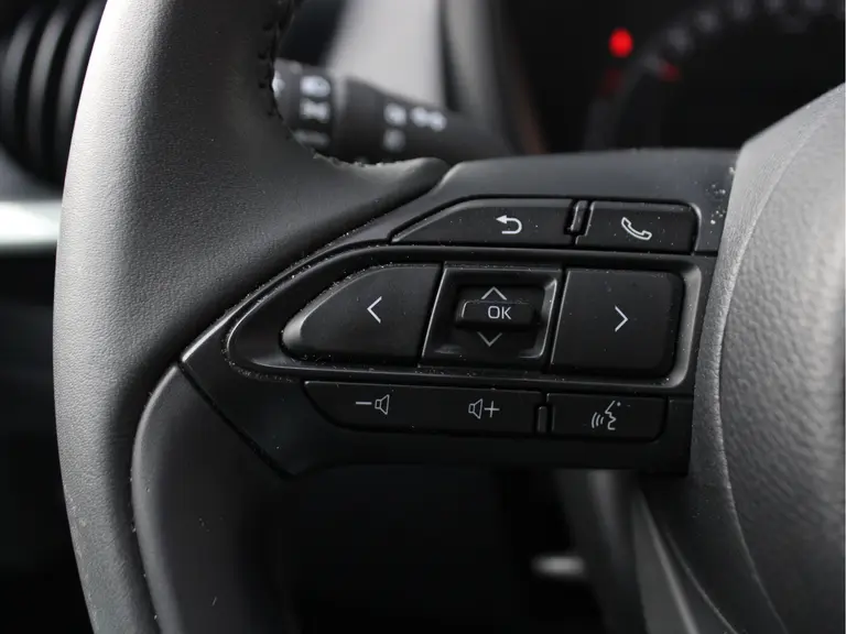 Toyota Aygo X 1.0 VVT-i S-CVT Pulse Automaat Achteruitrijcamera, Cruise Control Adaptief, Airco, Stoelverwarming voor afbeelding 27