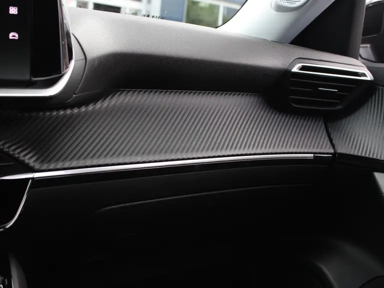 Peugeot e-2008 Active Pack 50 kWh 136PK Navigatie, Achteruitrijcamera, Apple Carplay, Android Auto, Climate Control afbeelding 30