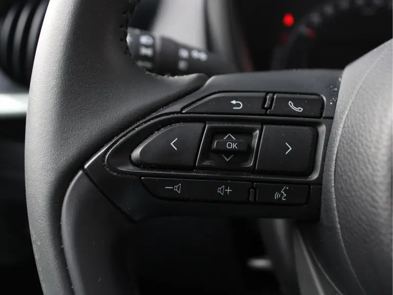 Toyota Aygo X 1.0 VVT-i S-CVT Pulse Automaat Achteruitrijcamera, Cruise Control Adaptief, Airco, Stoelverwarming voor afbeelding 27
