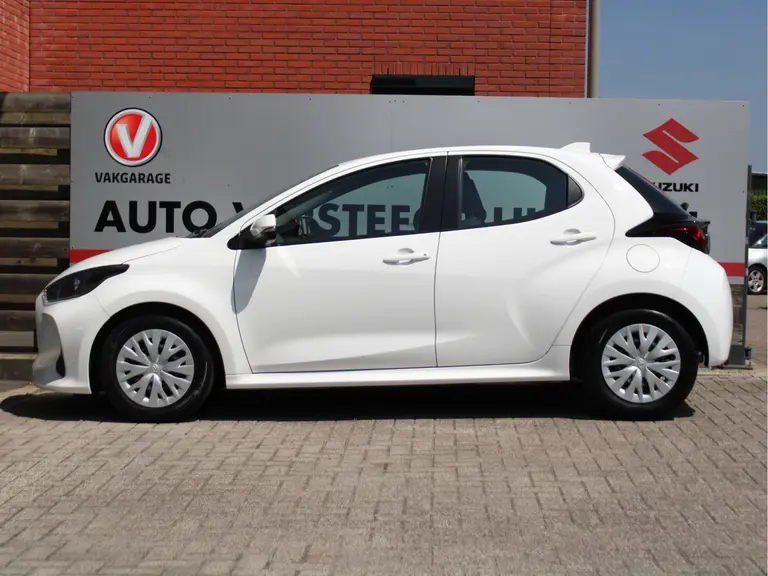 Toyota Yaris 1.0 VVT-i Active Achteruitrijcamera, Bluetooth, Cruise Control Adaptief, Apple Carplay/Android Auto afbeelding 13