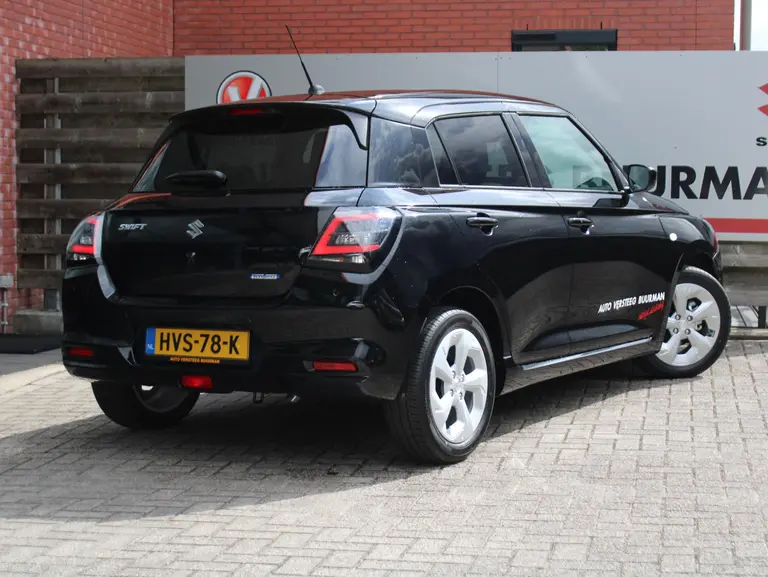 Suzuki Swift 1.2 Select Smart Hybrid Navigatie, Cruise Control Adaptief, Stoelverwarming, Apple Carplay/Android Auto Draadloos afbeelding 2