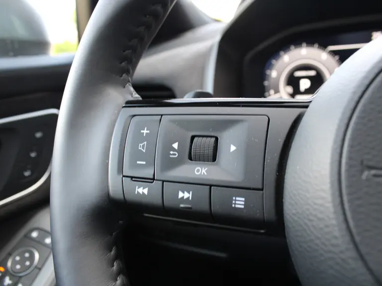 Nissan QASHQAI Tekna Plus 1.3 MHEV 158PK Xtronic Automaat Navigatie, Rondomzichtcamera, Keyless, Stoel, Stuur en Voorruitverwarming, Massage, Elektrische Klep, Leder-Alcantara afbeelding 41