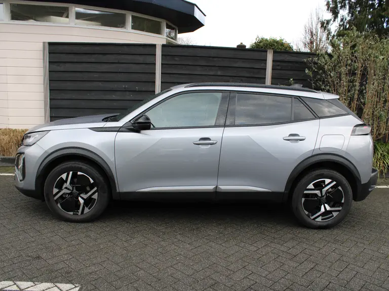 Peugeot 2008 1.2 PureTech 100PK Allure Navigatie, Achteruitrijcamera, Apple Carplay, Android Auto, Parkeersensoren Voor & Achter afbeelding 6