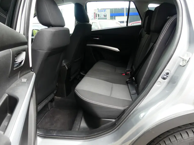 Suzuki S-Cross 1.6 Exclusive Automaat Dealer o.h., Cruise & climate control afbeelding 17