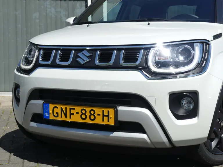 Suzuki Ignis 1.2 Smart Hybrid Style Navigatie, Achteruitrijcamera, Cruise Control afbeelding 28