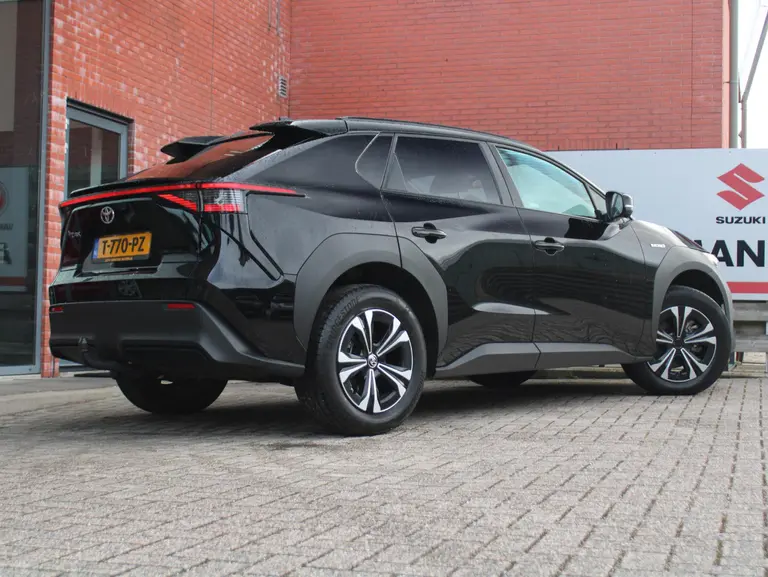 Toyota Bz4x Dynamic 71 kWh Trekhaak, Navigatie, Stoelverwarming, Stuur Verwarmd, Cruise Control Adaptief afbeelding 13