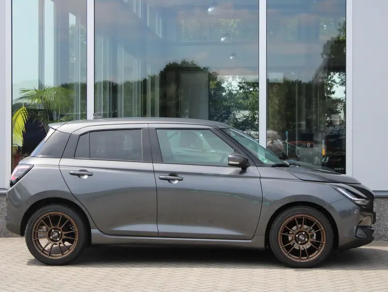 Suzuki Swift 1.2 Style Smart Hybrid Automaat 17" Lichtmetalen Velgen, Adaptieve Cruise en Climate Control afbeelding 13