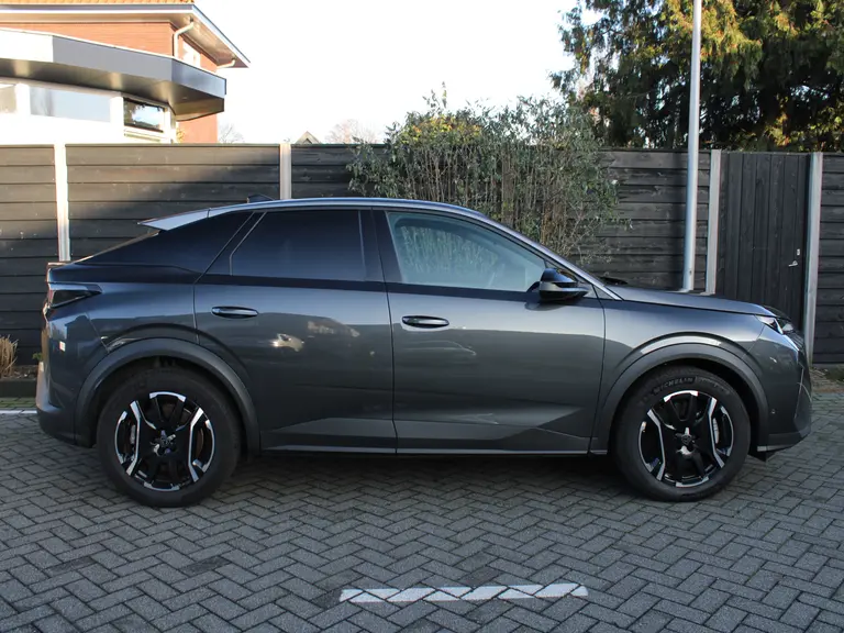 Peugeot E-3008 Allure 73 kWh 214PK Automaat Navigatie, Rondomzichtcamera, Keyless Entry & Start, Parkeersensoren Voor & Achter afbeelding 10