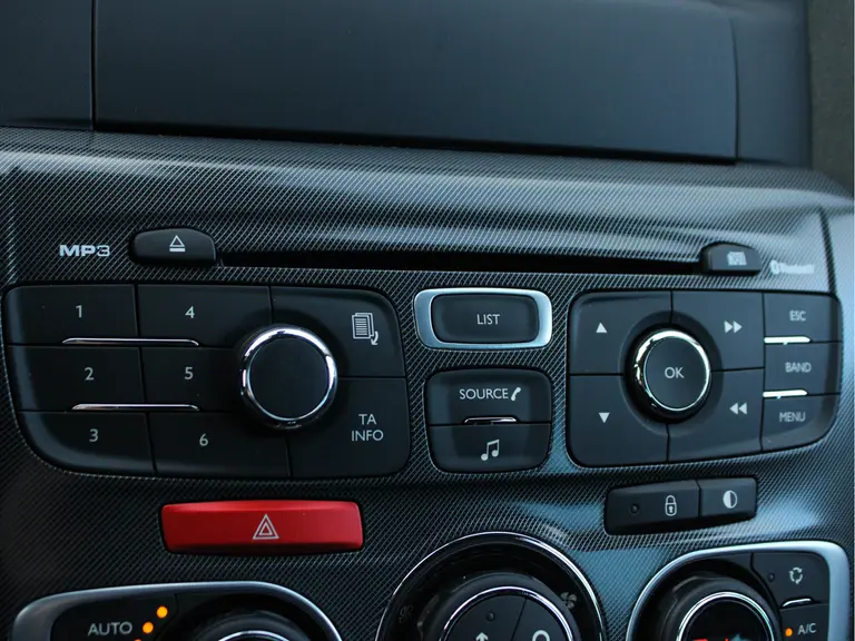 Citroën C4 1.6 VTi Tendance Automaat Trekhaak, Cruise en Climate Control, Dimmende Binnenspiegel afbeelding 20