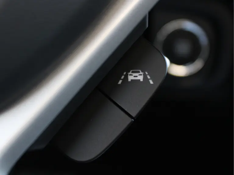 Suzuki Vitara 1.5 Hybrid Style 115PK Automaat Panoramadak, Navigatie, Parkeersensoren V en A, Stoelverwarming, Achteruitrijcamera afbeelding 39