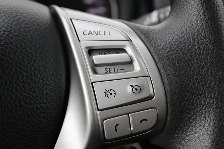 Nissan Pulsar 1.2 DIG-T Visia, Cruise Control en Bluetooth. afbeelding 24