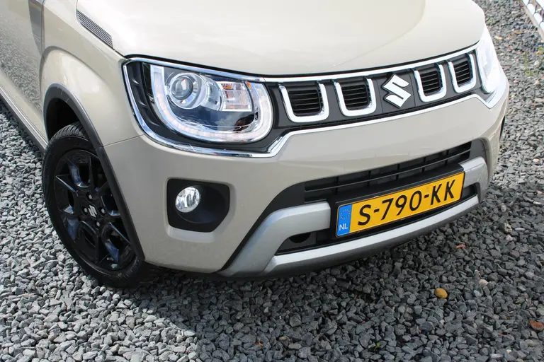 Suzuki Ignis 1.2 Smart Hybrid Style, Automaat , Parkeersensoren, Cruise-Control en ORG NL Auto!! afbeelding 33