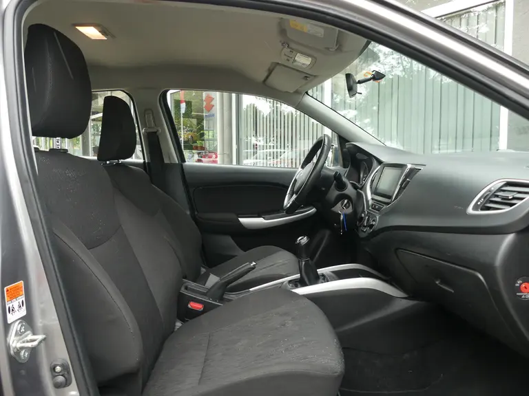 Suzuki Baleno 1.2 Exclusive All seasen banden, Dealer o.h., Airco, Stoelverwarming, afbeelding 8