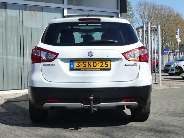 Suzuki S-Cross 1.6 Exclusive Automaat Trekhaak, schuif/kantel dak, Cruise control, Bluetooth afbeelding 6