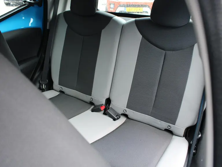 Toyota Aygo 1.0 VVT-i x-nav Achteruitrijcamera, Navigatie, Airco, Bluetooth afbeelding 7