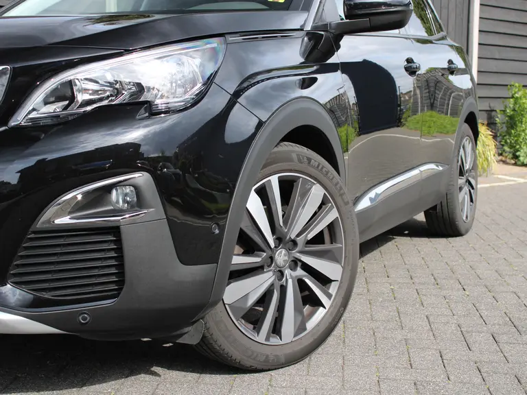 Peugeot 3008 Blue Lease Premium 1.2 PureTech 130PK EAT8 Automaat Navigatie, El. bedienbare bestuurders stoel met geheugen, Adaptive Cruise Control, El bedienbare achterklep,  Trekhaak afneembaar afbeelding 3