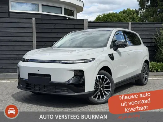 Leapmotor B10 Design Hybrid EV 18.8 kWh 218PK Automaat Navigatie, Camera 360, Lichtmetalen velgen, Elektrische Achterklep, Kunstlederen bekleding, Stoel Verwarming & Ventilatie