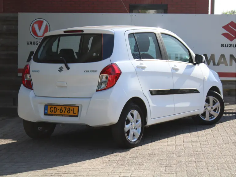 Suzuki Celerio 1.0 Exclusive Bluetooth, Airco, Lichtmetalen Velgen, Elektrische Ramen Voor en Achter afbeelding 2