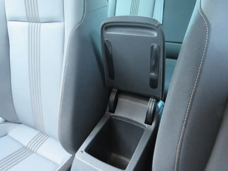 Volkswagen Golf 1.2 TSI Highline, Trekhaak, Parkeersensoren, Navigatie afbeelding 27