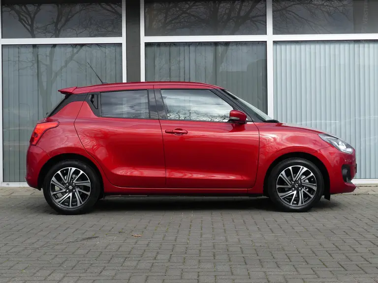 Suzuki Swift 1.2 Style Smart Hybrid Cruise Control, Navigatie, Climate Control achteruitrijcamera afbeelding 2