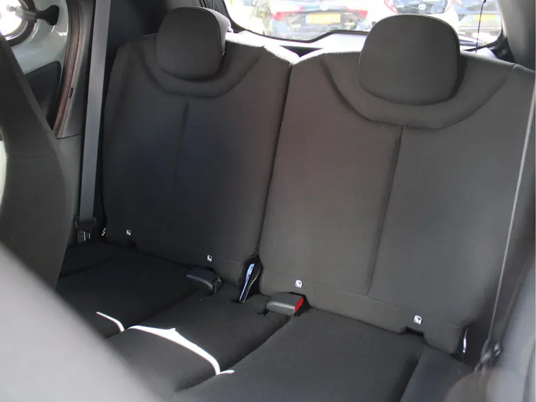 Toyota Aygo X 1.0 VVT-i S-CVT Pulse Automaat Achteruitrijcamera, Cruise Control Adaptief, Airco, Stoelverwarming voor afbeelding 7