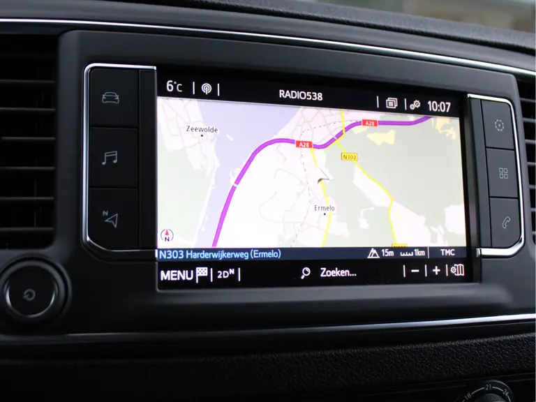 Toyota ProAce Long Worker 2.0 D-4D 180PK Prof 3-Zits Automaat Trekhaak, Zijschuifdeuren L&R, Navigatie, Achteruitrijcamera, Parkeersensoren Voor en Achter afbeelding 24