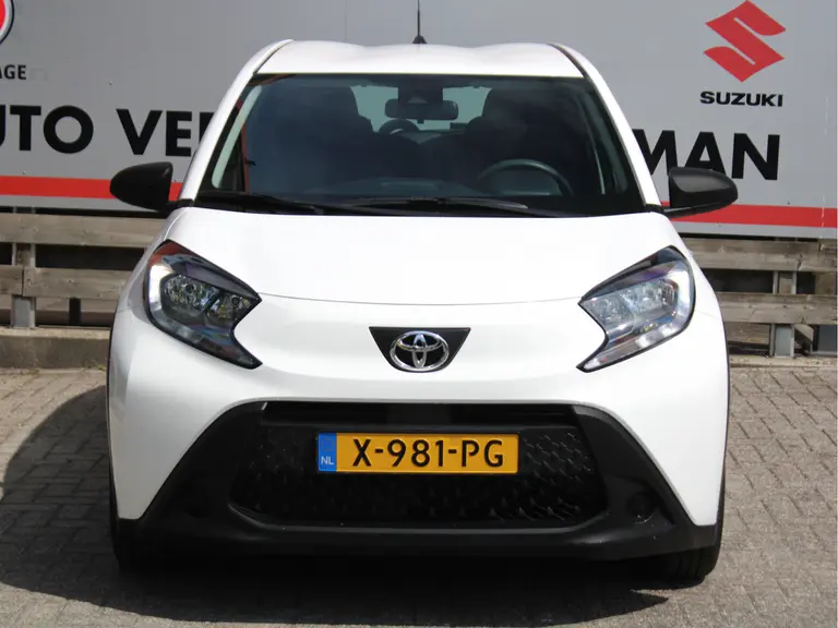 Toyota Aygo X 1.0 VVT-i MT Adaptieve Cruise Control, Airco, Hill Hold Functie, Elektrische Ramen Voor afbeelding 11