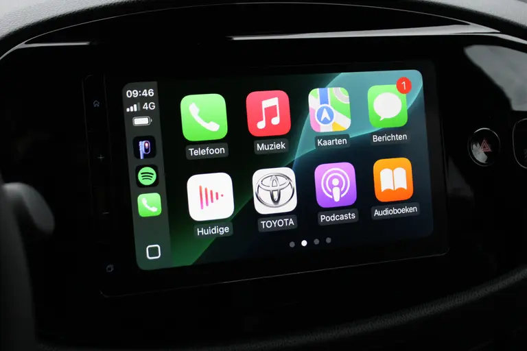Toyota Aygo X 1.0 VVT-i S-CVT Pulse 73PK Automaat Achteruitrijcamera, Cruise Control Adaptief, Stoelverwarming, Draadloos Apple Carplay/Android Auto afbeelding 9