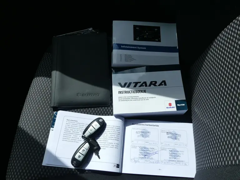 Suzuki Vitara 1.4 Boosterjet Select Smart Hybrid Automaat Trekhaak, Navigatie, Cruice & Climate control afbeelding 31