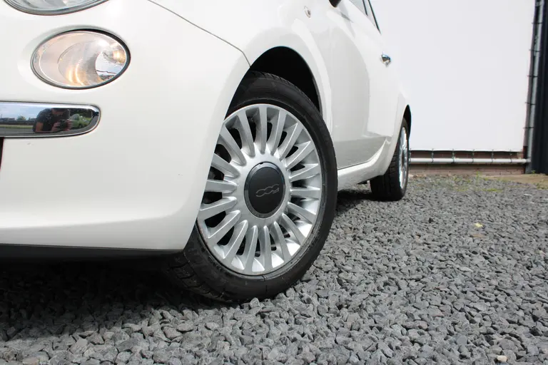 Fiat 500 0.9 TwinAir Lounge afbeelding 3