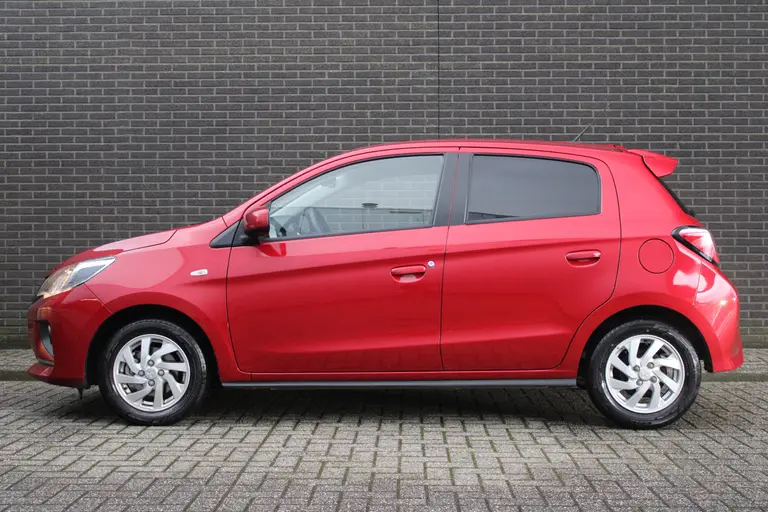 Mitsubishi Space Star 1.2 Dynamic Cruise/Climate control, Apple carplay, Android auto, LM velgen, Privacy glass afbeelding 3