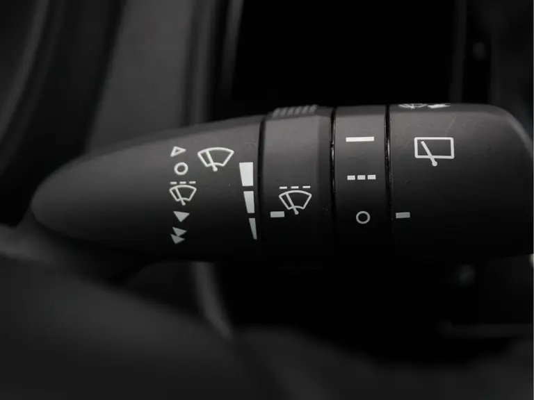 Toyota Aygo X 1.0 VVT-i MT Play Adaptieve Cruise Control, Carplay/Android Auto, Achteruitrijcamera, Bluetooth, Airco afbeelding 28