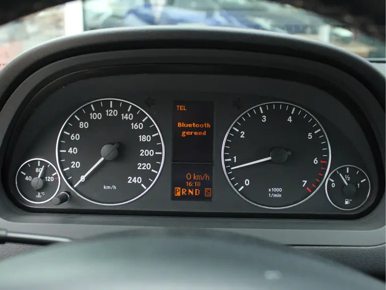Mercedes-Benz A-Klasse 160 Business Class Avantgarde Automaat Trekhaak, Cruise Control, Airco afbeelding 26