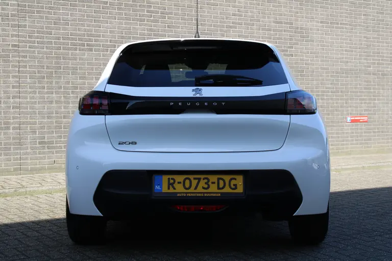 Peugeot 208 1.2 PureTech Active Pack 75pk, Applecarpl./Andr. Auto, Airco, Navigatie, Parkeersensor achter afbeelding 7
