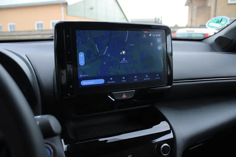 Toyota Yaris Cross 1.5 Hybrid Explore , Automaat, Applecarplay/Androidauto, Parkeersensoren voor en achter afbeelding 17