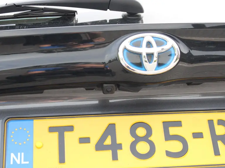 Toyota Yaris Dynamic 1.5 Hybrid 115PK Automaat Lichtmetalen velgen, Achteruitrij camera, Climate Control, KeylessEntry, AppleCarplay/Android Auto Navigatie afbeelding 8